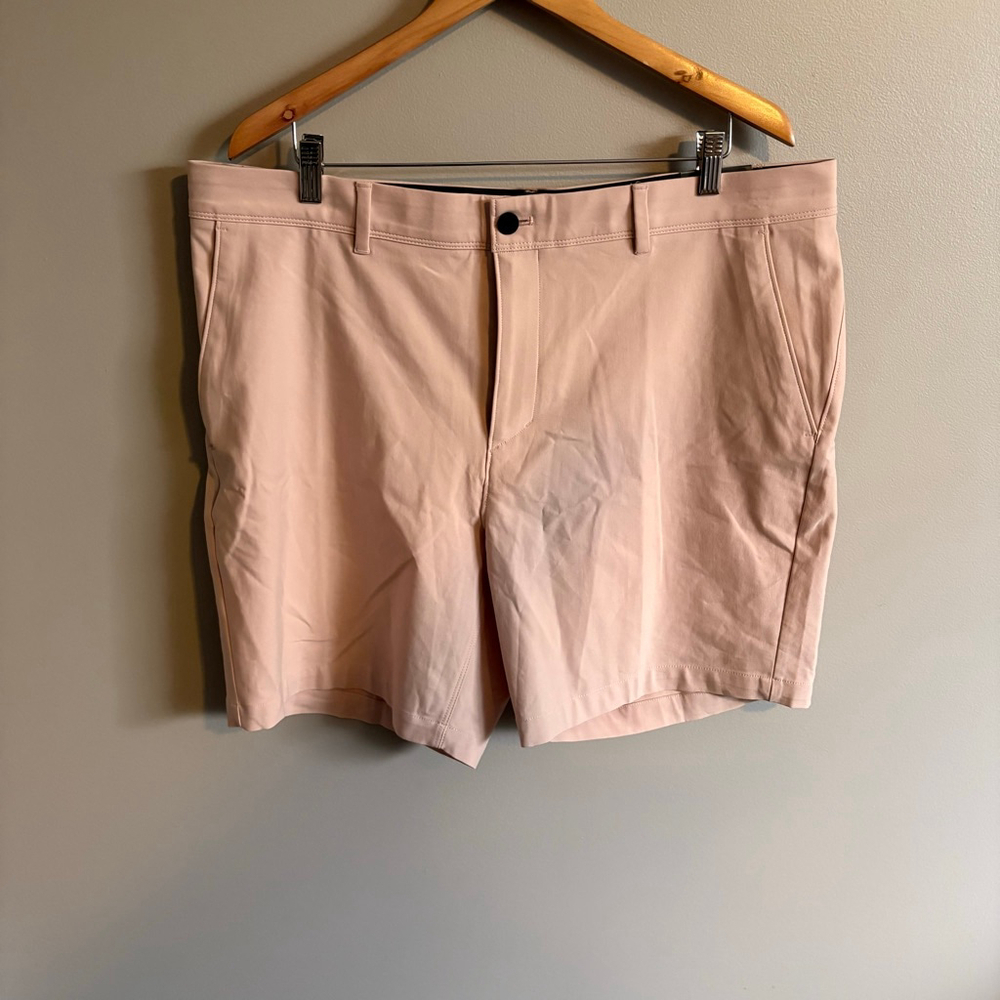 Men's VRST Flat Front Golf Shorts Waist‎ 40 Pink Rose